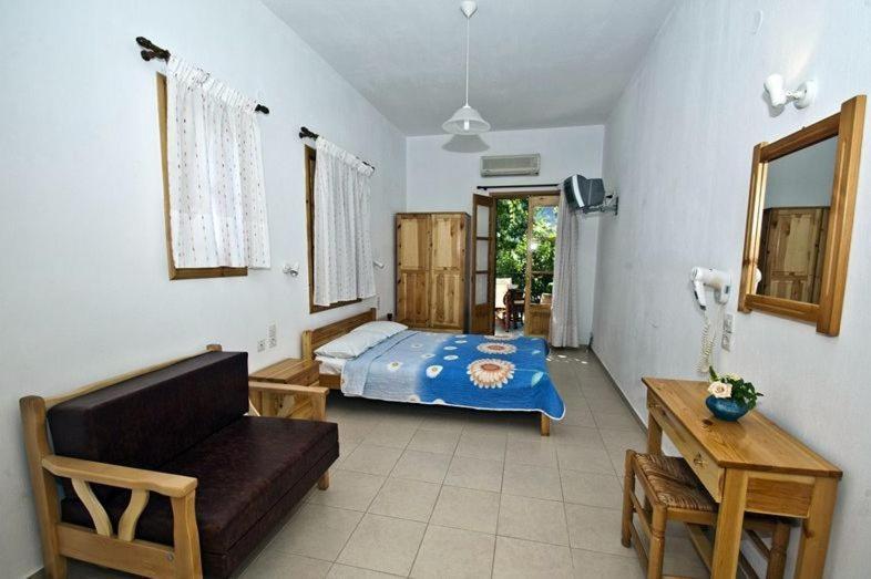 Athina Apartments Neo Klima Room photo